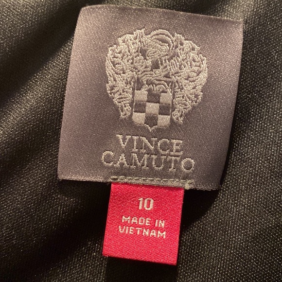 NWT VINCE CAMUTO Floral Dress - Picture 3 of 11